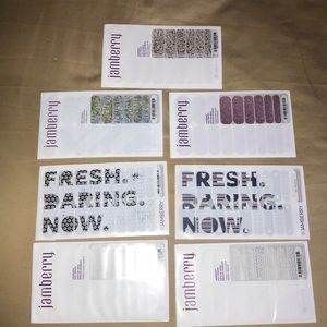 Jamberry stickon nails!!